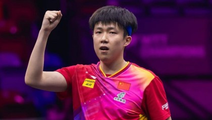 国乒两将复出取胜 王曼昱丢局王楚钦两局打到加分