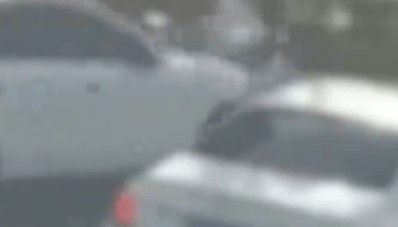 保时捷突然撞向非机动车道致1死2伤，湖北鄂州警方通报：系操作不当，已刑拘