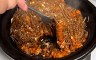 上海一女子点了个88元的菜，结账变358元！餐厅称服务员是新来的，食材是临时叫的外卖……