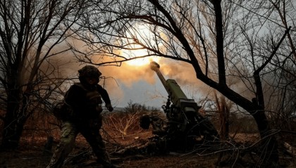 红军城大势已去，乌军士兵对俄罗斯投降，宣称泽连斯基才是乌克兰敌人！