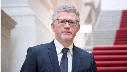 乌克兰特使提议：德国应捐出三成战车军机