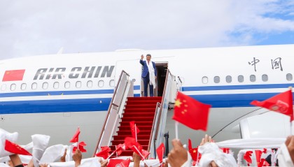 “共建中华民族共同体 书写美丽西藏新篇章”——习近平总书记率中央代表团出席西藏自治区成立六十周年庆祝活动纪实