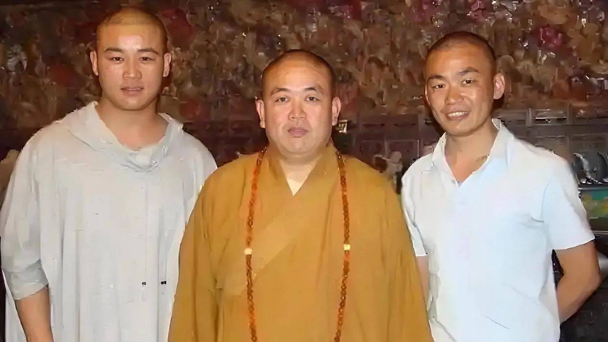 还有一条大鱼？就在释永信“落马”当天，亲弟弟刘应彪被曝失联