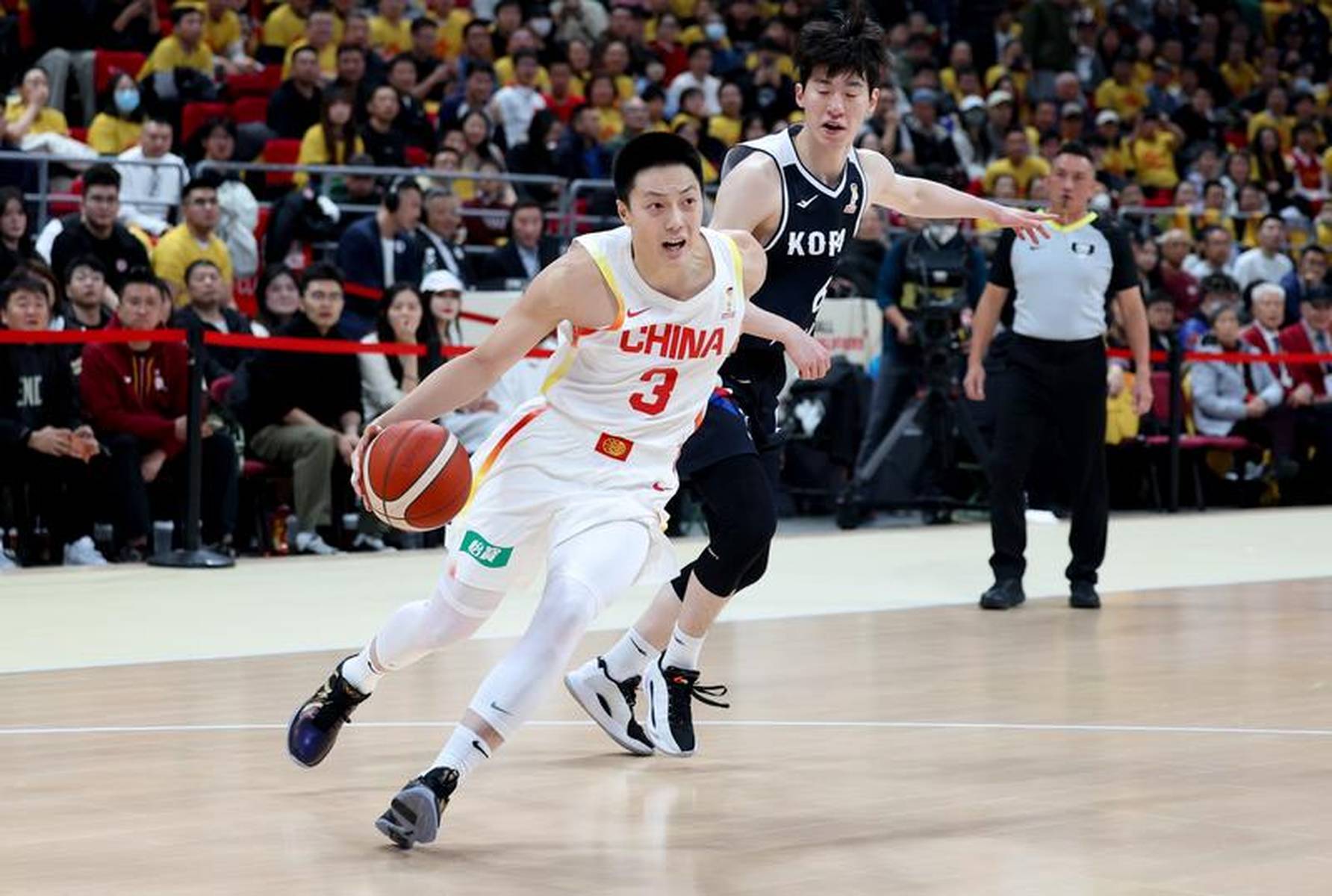 深度-没有优秀后卫支撑，男篮变成了失去眼睛的猎鹰