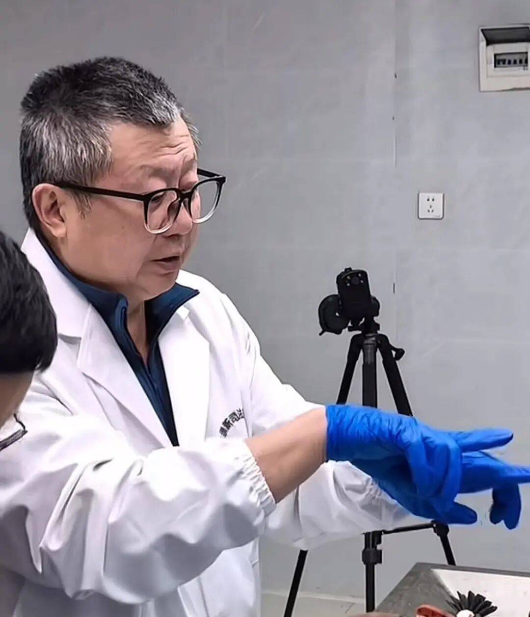 分娩过程中母子双亡，法医刘良最新讲述